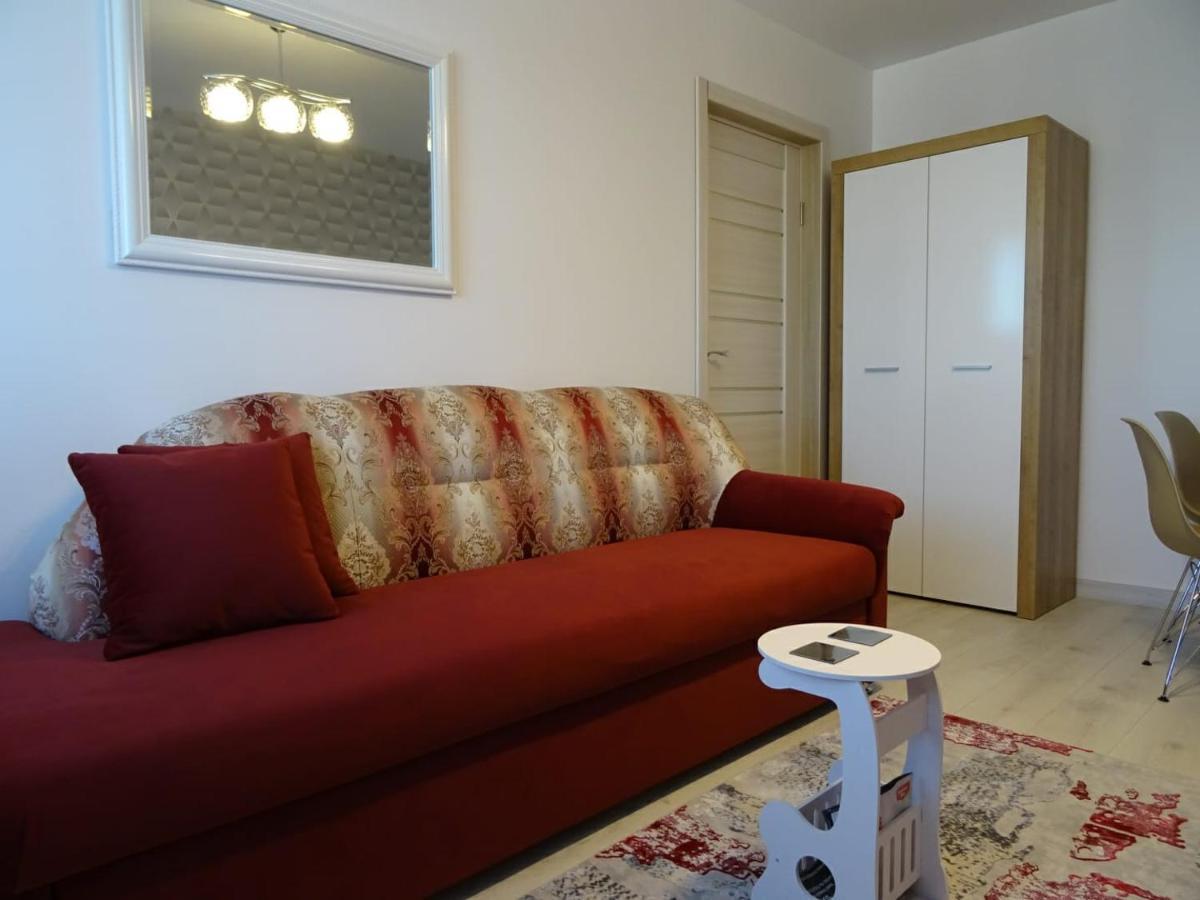 Carla'S Apart Palas-Hala Centrala 1 Bedroom, Airport Shuttle ยาช ภายนอก รูปภาพ